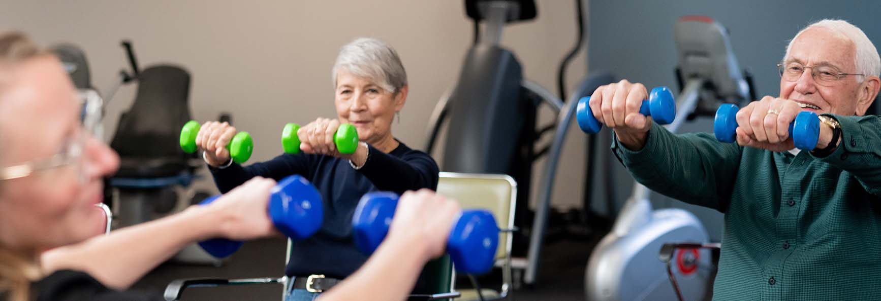 Patients using weights with clinical staff